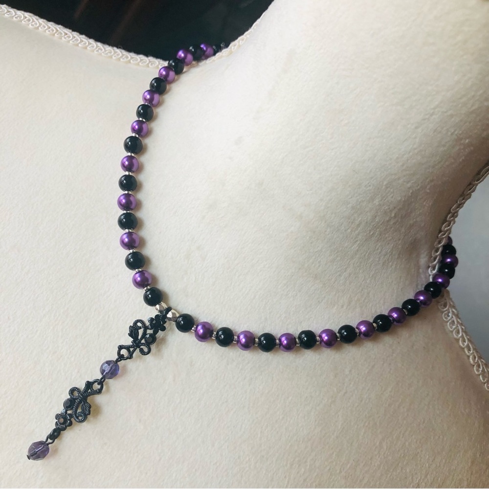 Handcrafted repurpose elegant stone dangle pendant Czech glass Pearl necklace